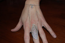 Sterling Silver Heart Extravagant CZ Chain Ring Bracelet